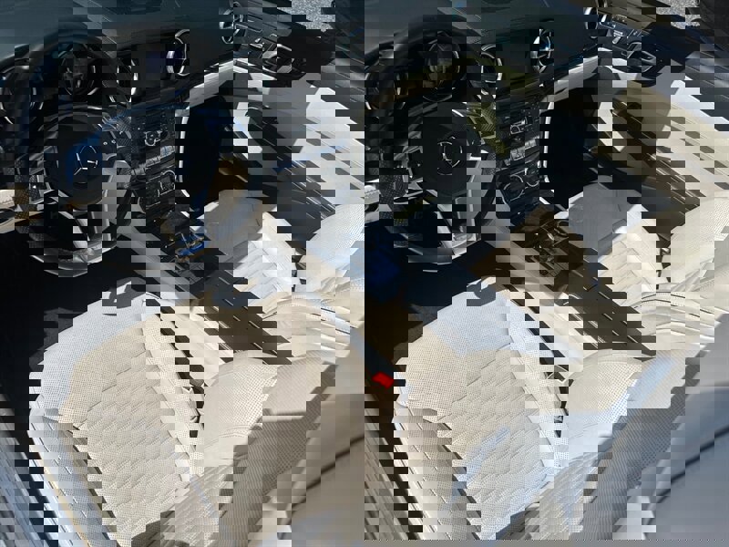 Used 2013 Mercedes-Benz SL 550 w/ Premium Pkg image 17