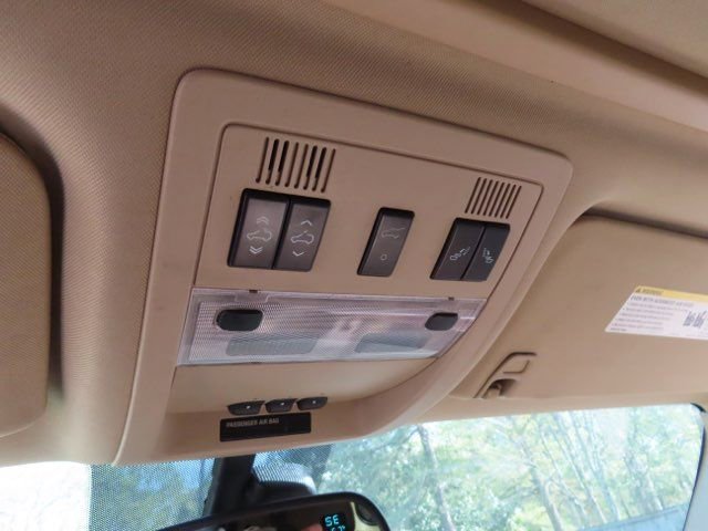 Used 2007 GMC Yukon Denali image 30