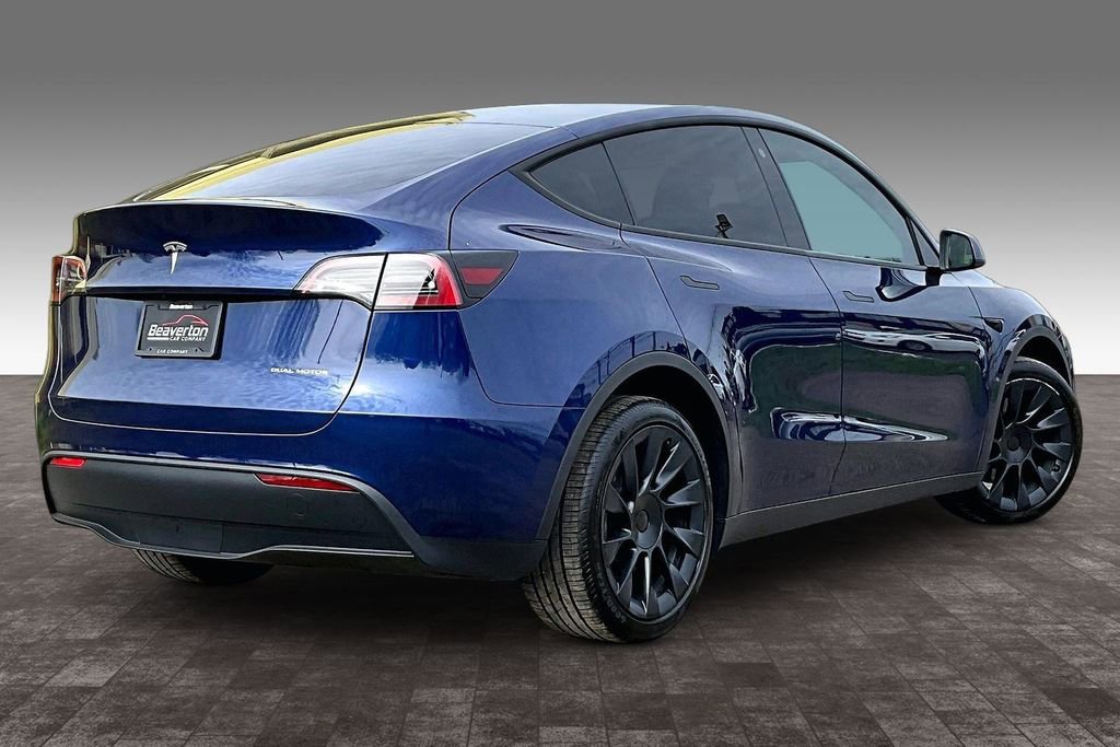Used 2023 Tesla Model Y Long Range image 14