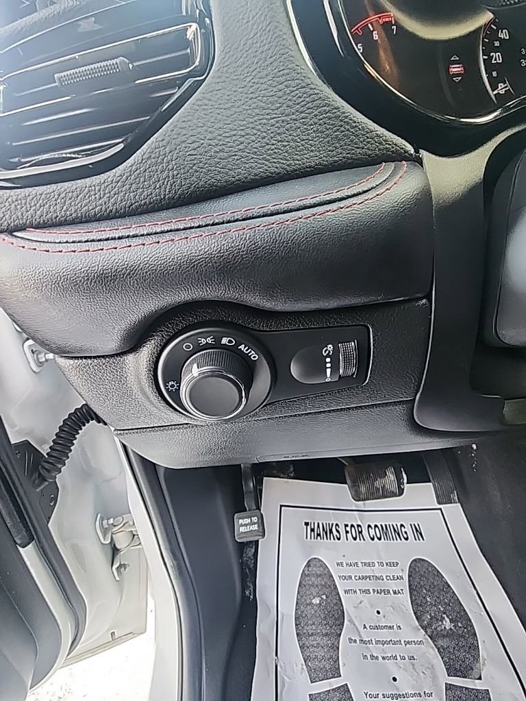 Used 2024 Dodge Durango GT image 19