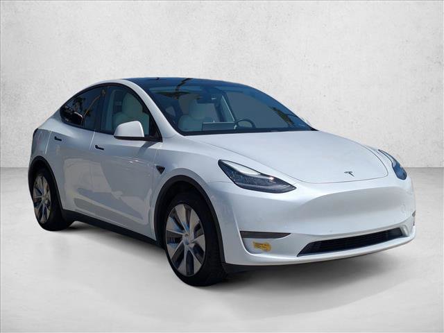 Used 2020 Tesla Model Y Long Range image 3