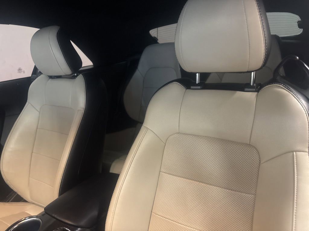 Used 2020 Ford Mustang Premium image 14