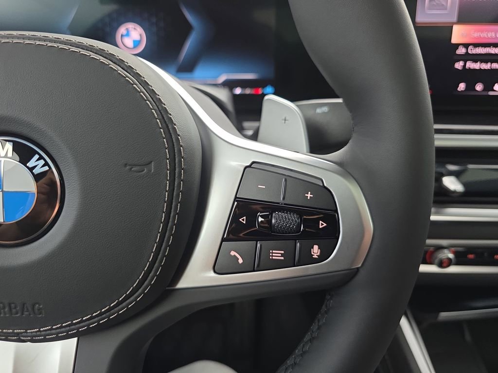 New 2026 BMW X6 xDrive40i AWD/4WD image 18