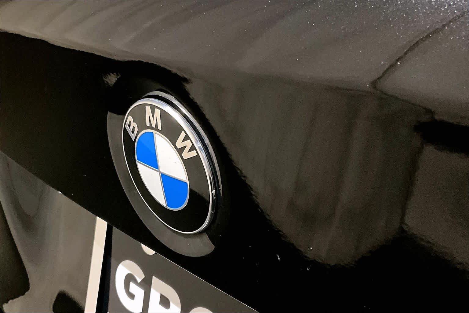 Used 2016 BMW 340i xDrive Sedan AWD/4WD image 32