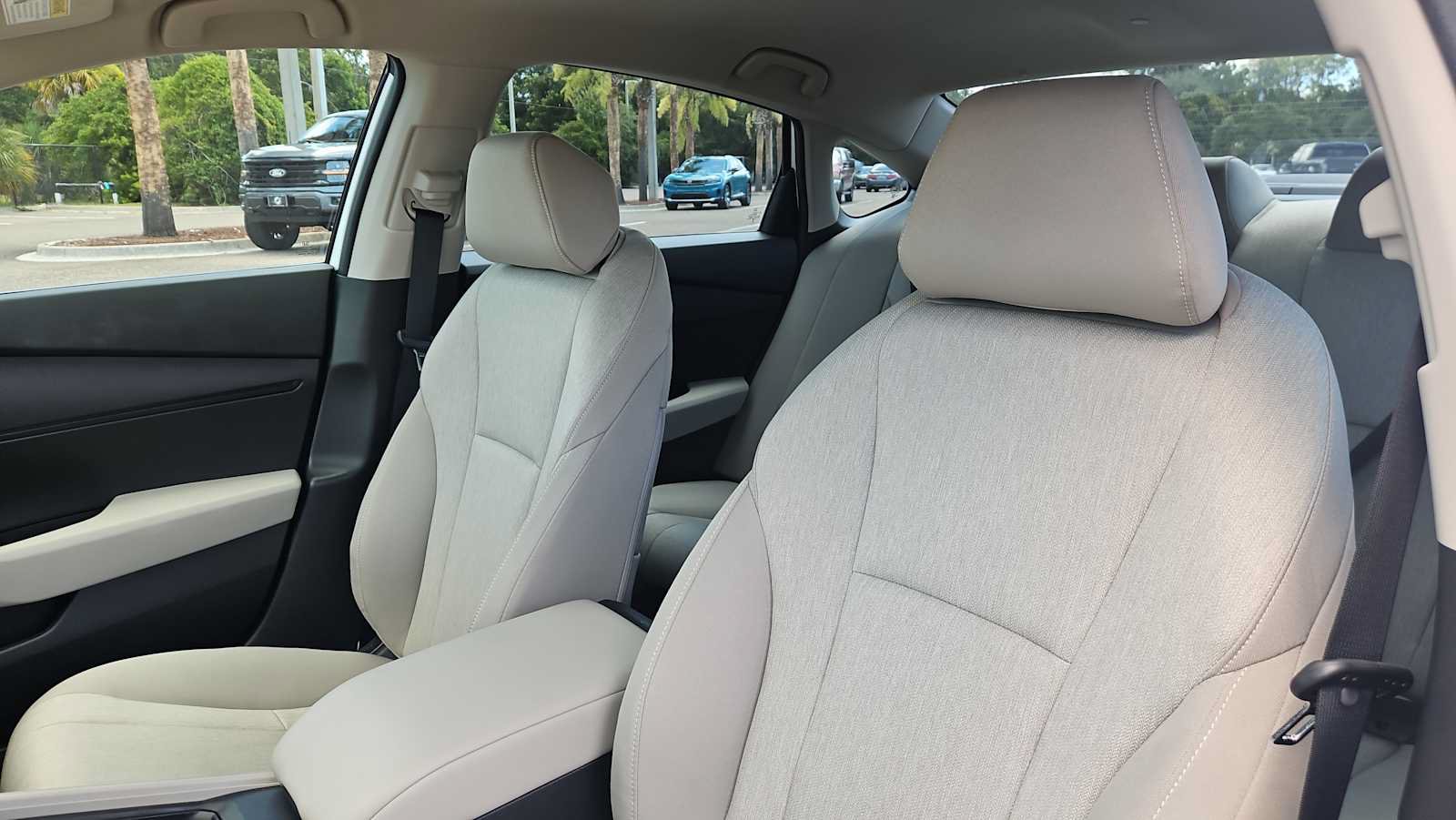 Certified 2025 Honda Accord LX image 13