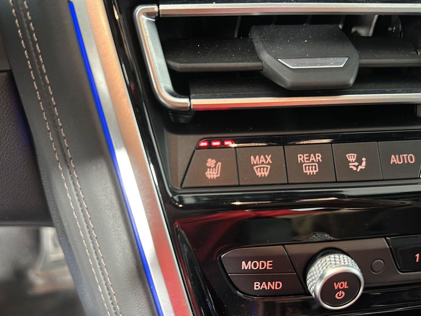 Certified 2024 BMW M850i Gran Coupe xDrive AWD/4WD image 24