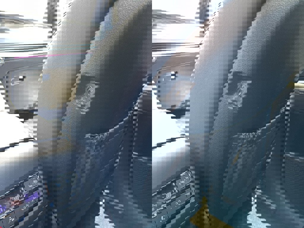 Used 2024 Hyundai Palisade Calligraphy image 18