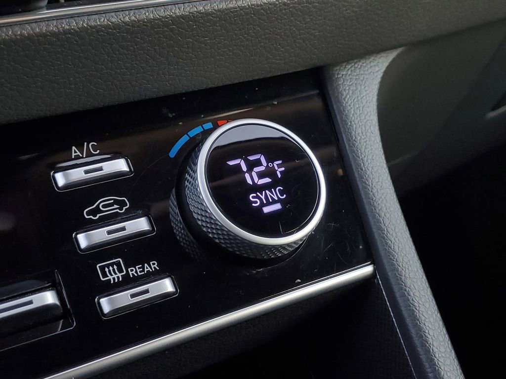 Used 2023 Hyundai Sonata SEL Plus image 23