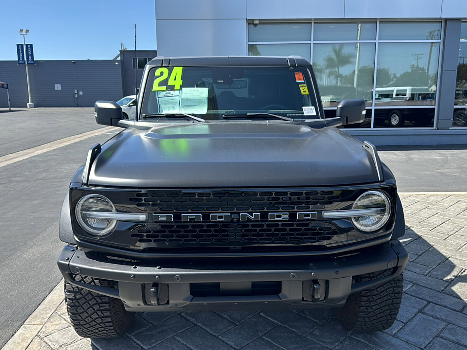 Used 2024 Ford Bronco Wildtrak AWD/4WD image 26