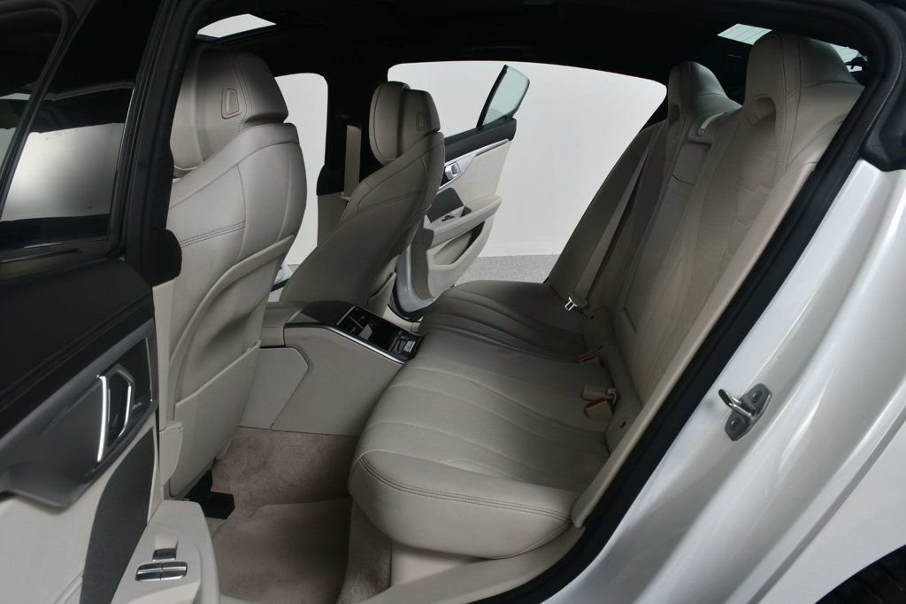 Used 2021 BMW 840i Gran Coupe w/ M Sport Package image 32