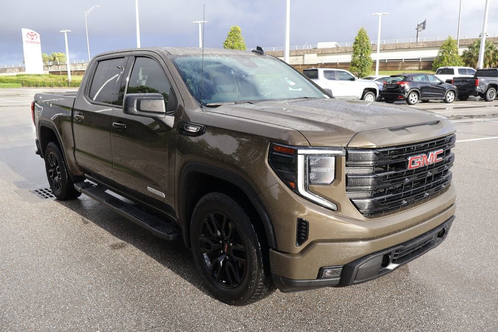 Used 2023 GMC Sierra 1500 Elevation w/ X31 Off-Road Package AWD/4WD image 6