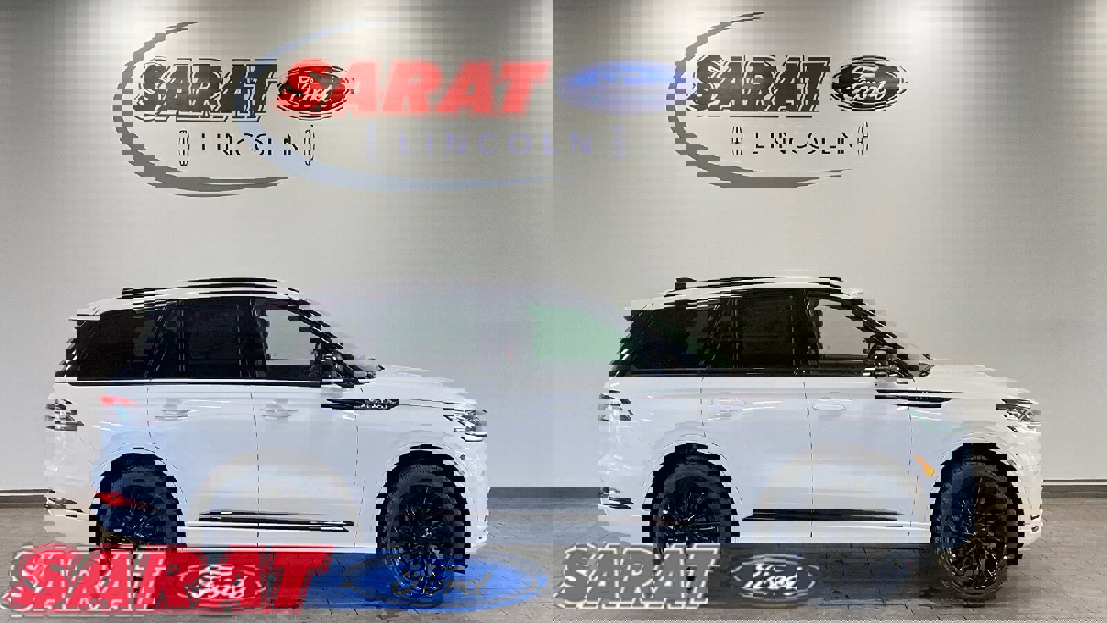 New 2026 Lincoln Aviator Reserve w/ Jet Appearance Package image 1