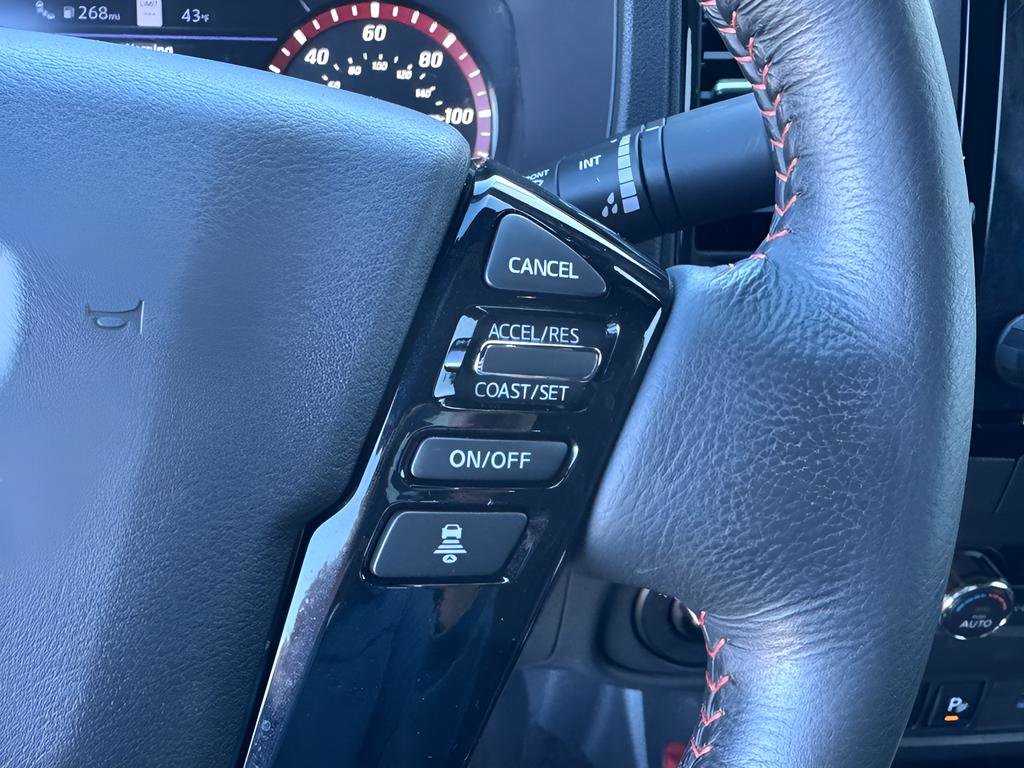 Used 2022 Nissan Frontier PRO-4X image 16