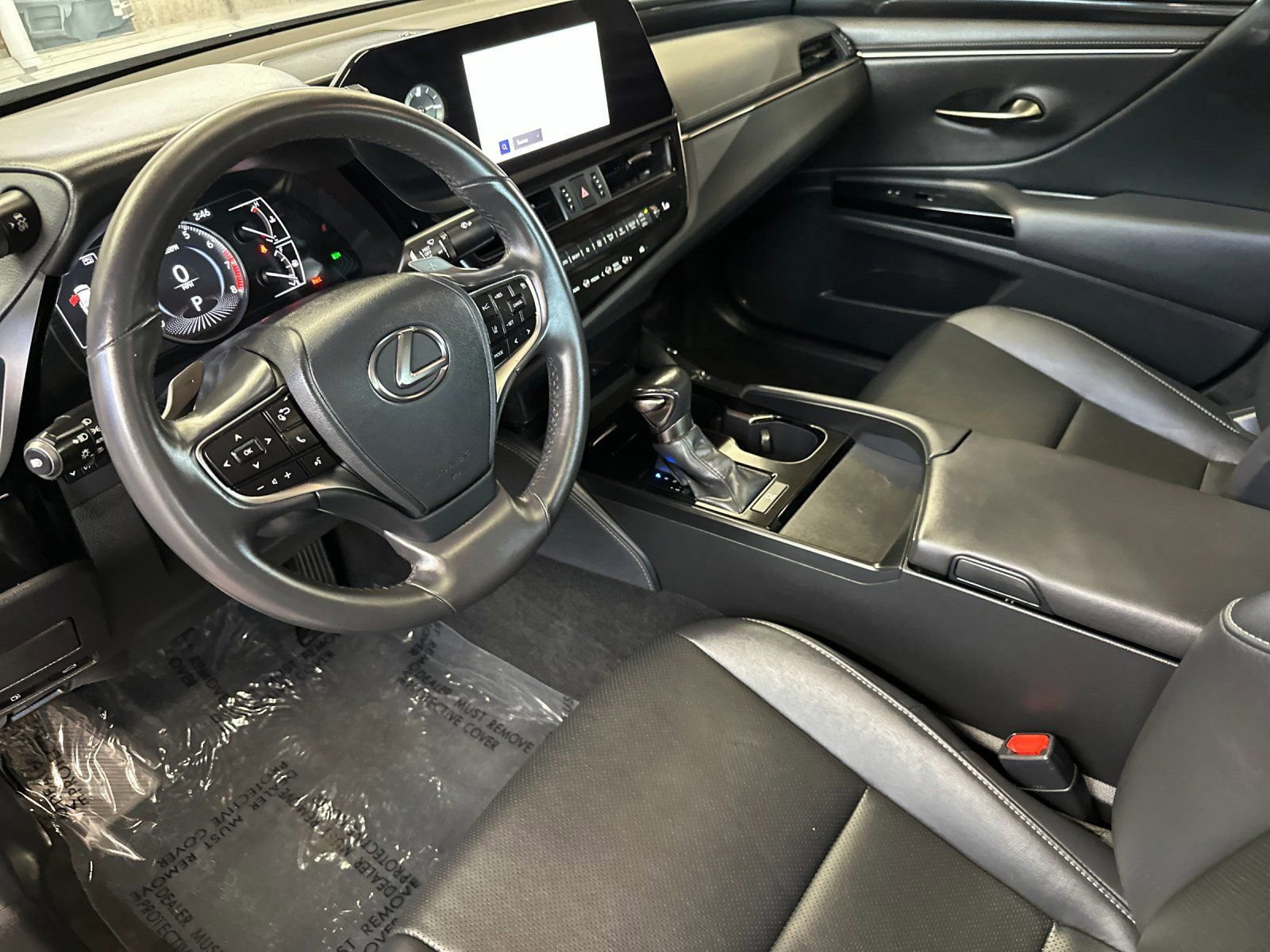 Used 2023 Lexus ES 350 w/ Accessory Package (Z2) image 10