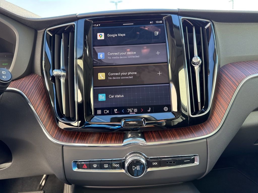 Used 2024 Volvo XC60 T8 Plus w/ Protection Package Premier image 24