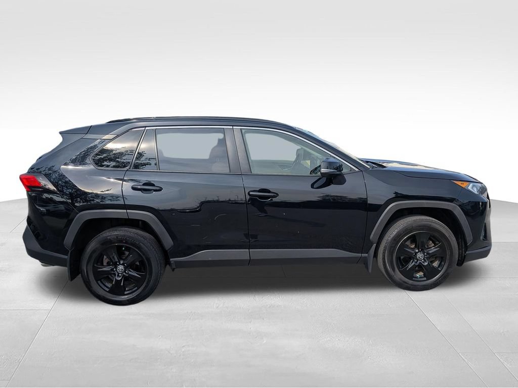 Used 2020 Toyota RAV4 XLE w/ All Weather Liner Package AWD/4WD image 12