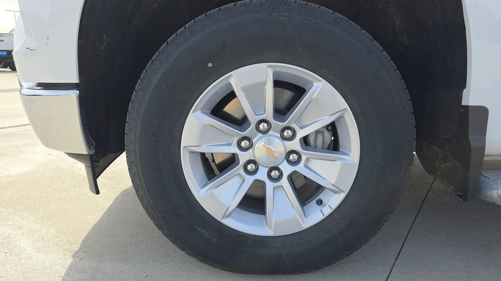 Used 2025 Chevrolet Silverado 1500 W/T image 11