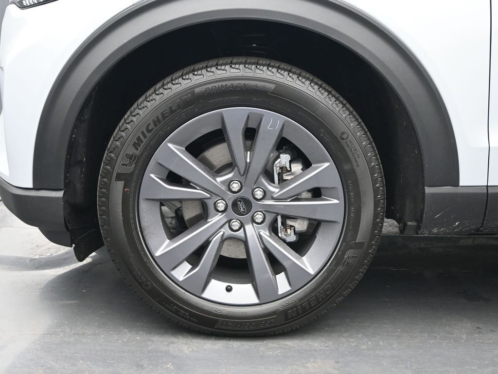 New 2026 Ford Explorer Active AWD/4WD image 25