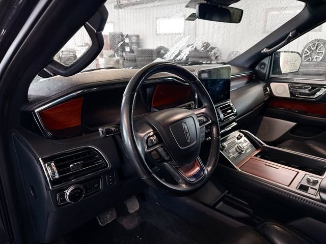 Used 2020 Lincoln Navigator Reserve image 8