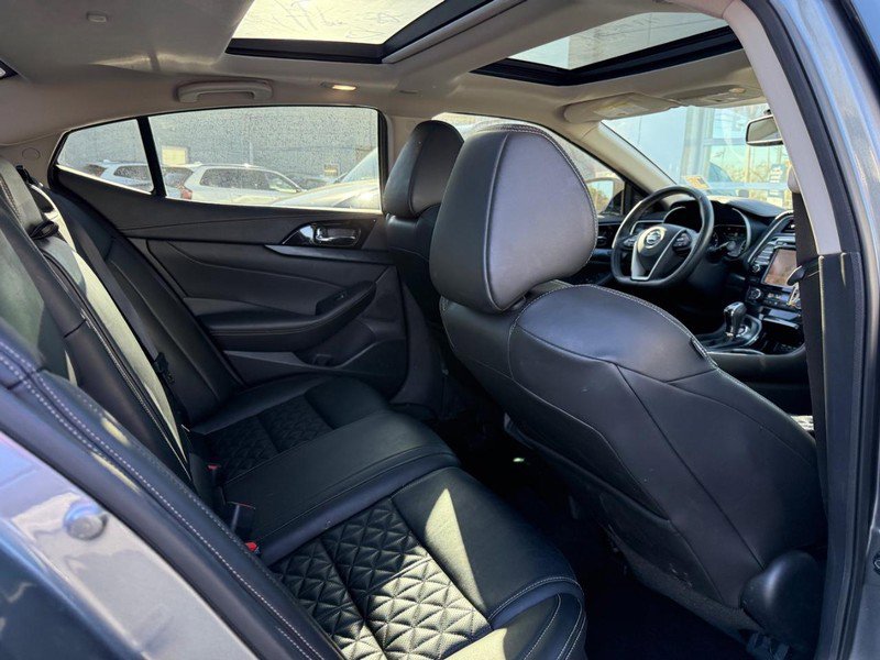 Used 2020 Nissan Maxima Platinum w/ Sport Mat Group image 12