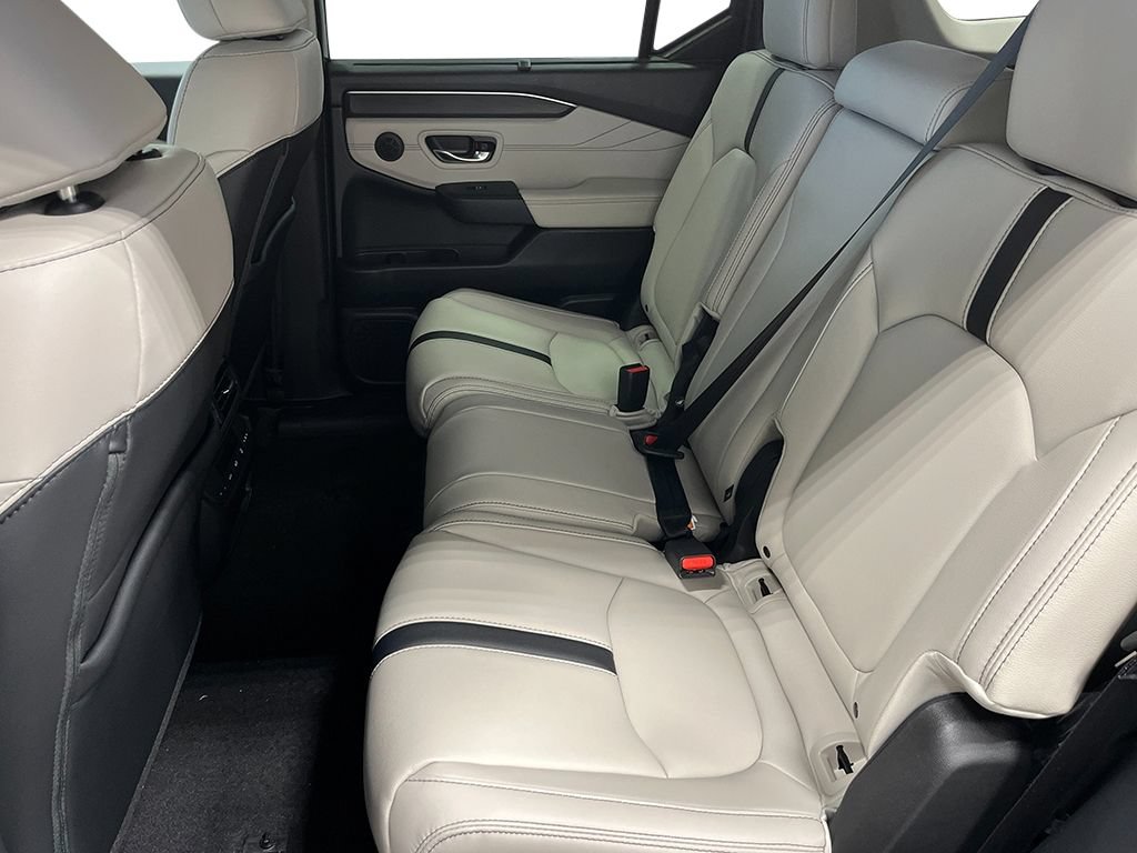 New 2026 Honda Pilot Touring image 25