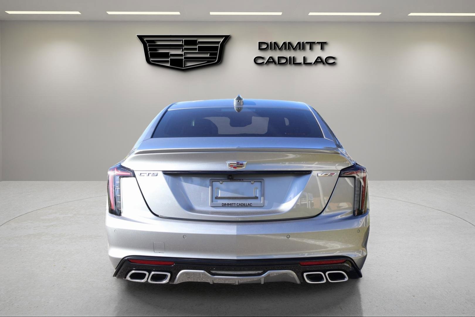 New 2026 Cadillac CT5 V image 4