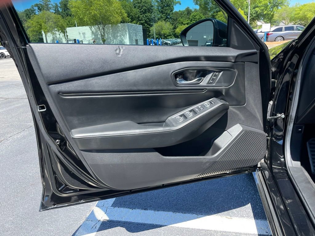 Certified 2025 Honda Accord Sport image 23