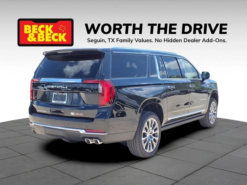 New 2026 GMC Yukon XL Denali w/ Sun & Power Step Package AWD/4WD image 5