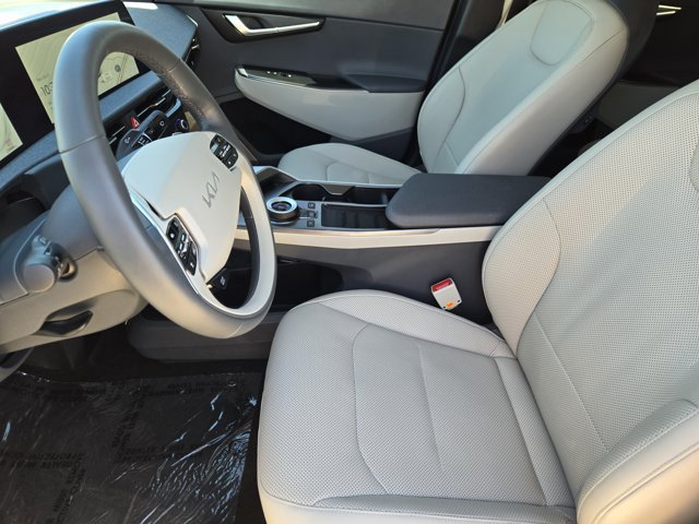Certified 2023 Kia EV6 Wind AWD/4WD image 12