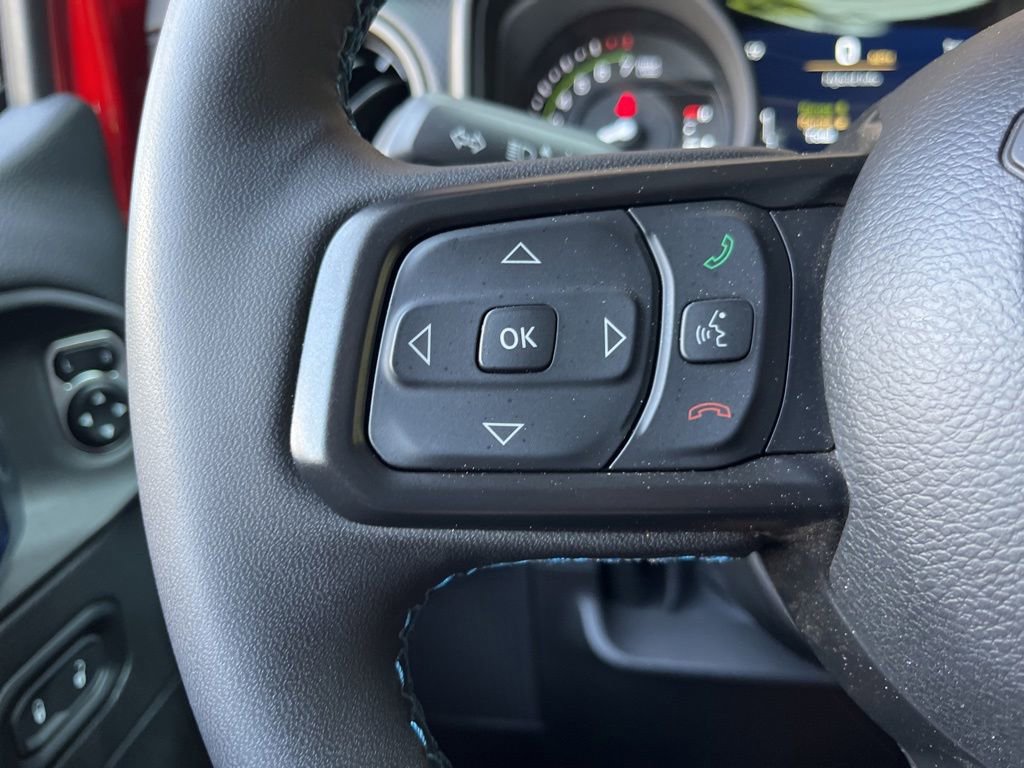 Used 2024 Jeep Wrangler Unlimited Rubicon 4xe AWD/4WD image 32