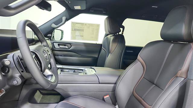 New 2026 Nissan Armada SL AWD/4WD image 11
