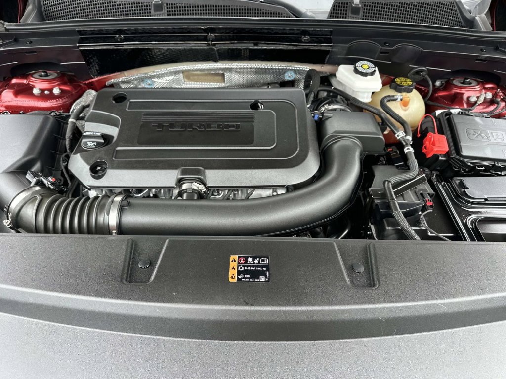 Used 2021 Buick Envision Essence w/ Sport Touring Package AWD/4WD image 11