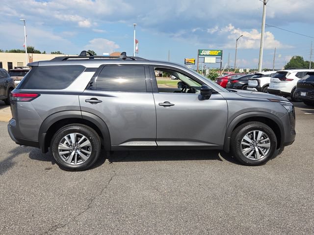 New 2026 Nissan Pathfinder SL FWD image 14