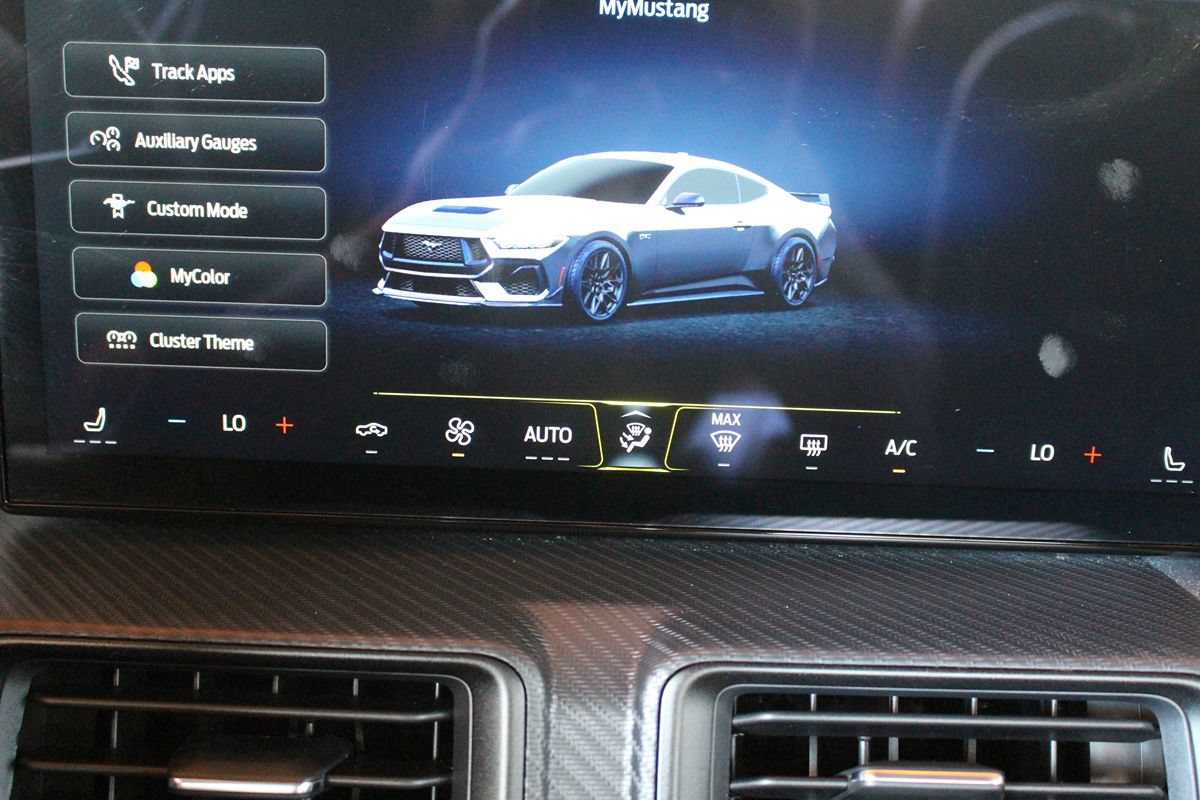 Used 2024 Ford Mustang GT RWD image 43
