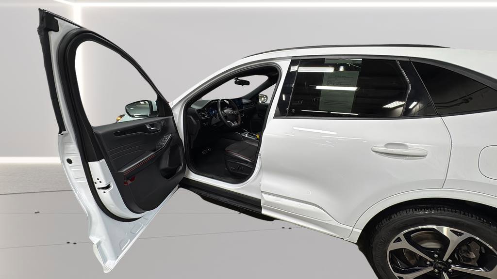 Used 2023 Ford Escape ST-Line Select w/ Tech Pack #2 image 13