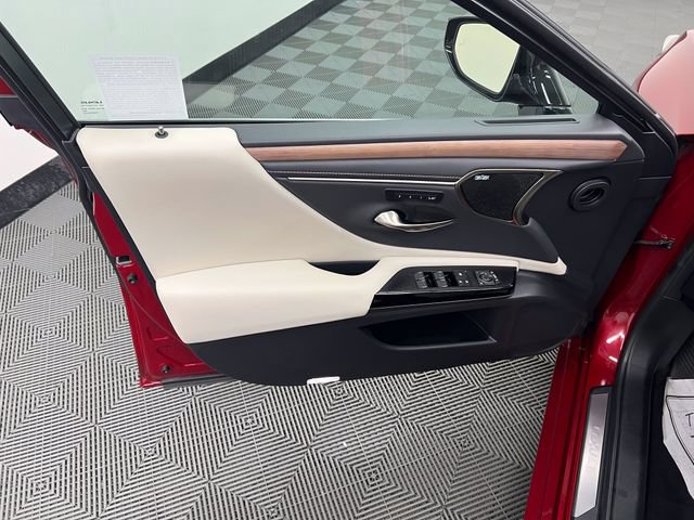 Certified 2023 Lexus ES 350 w/ Premium Package FWD image 9