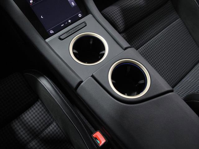 Used 2025 Porsche Taycan 4S image 21