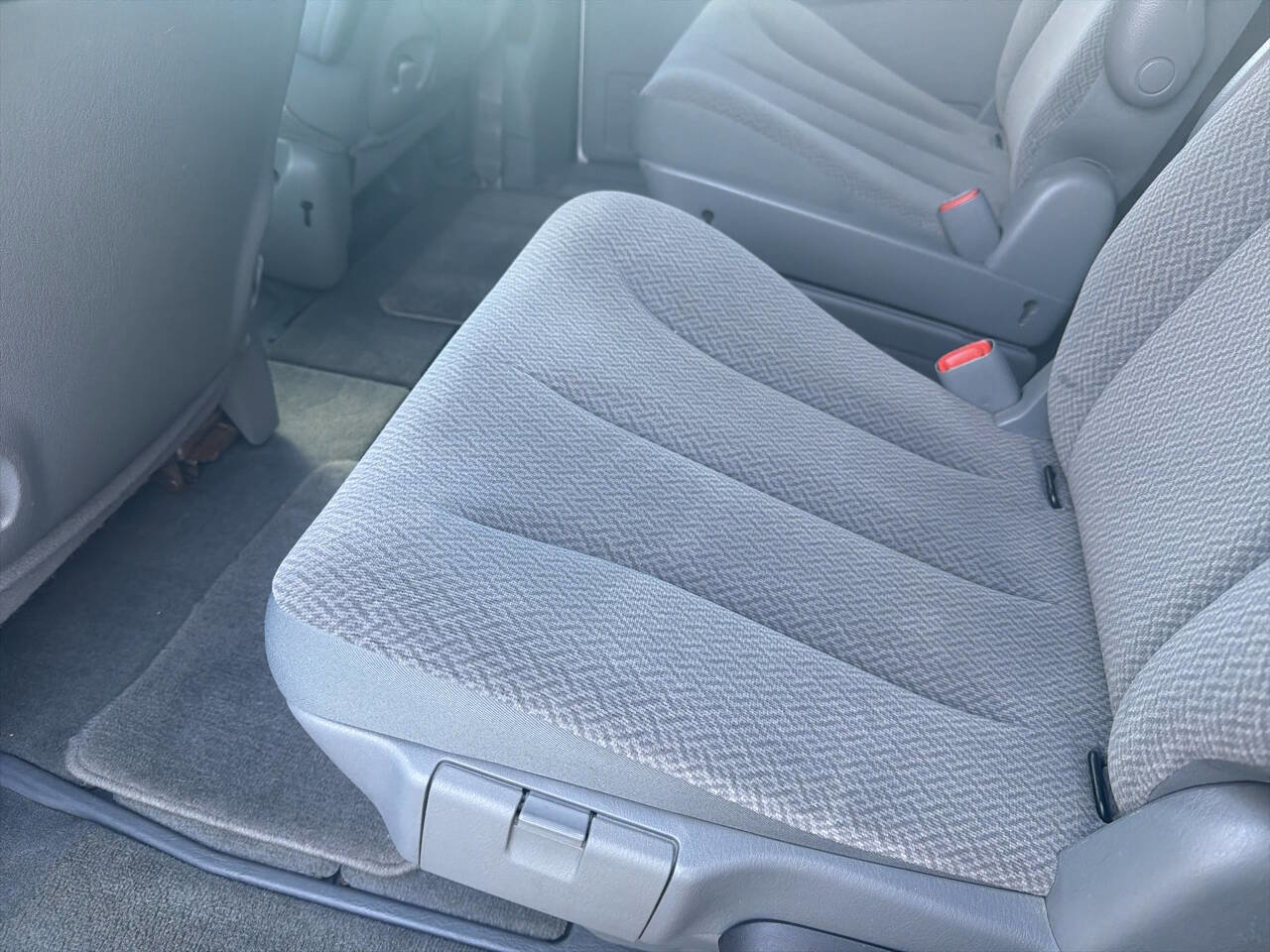 Used 2007 Dodge Grand Caravan SXT image 17