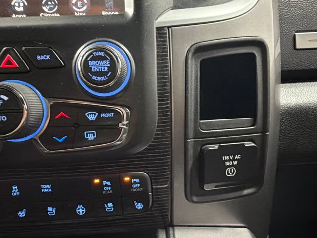 Used 2016 RAM 2500 Limited AWD/4WD image 25