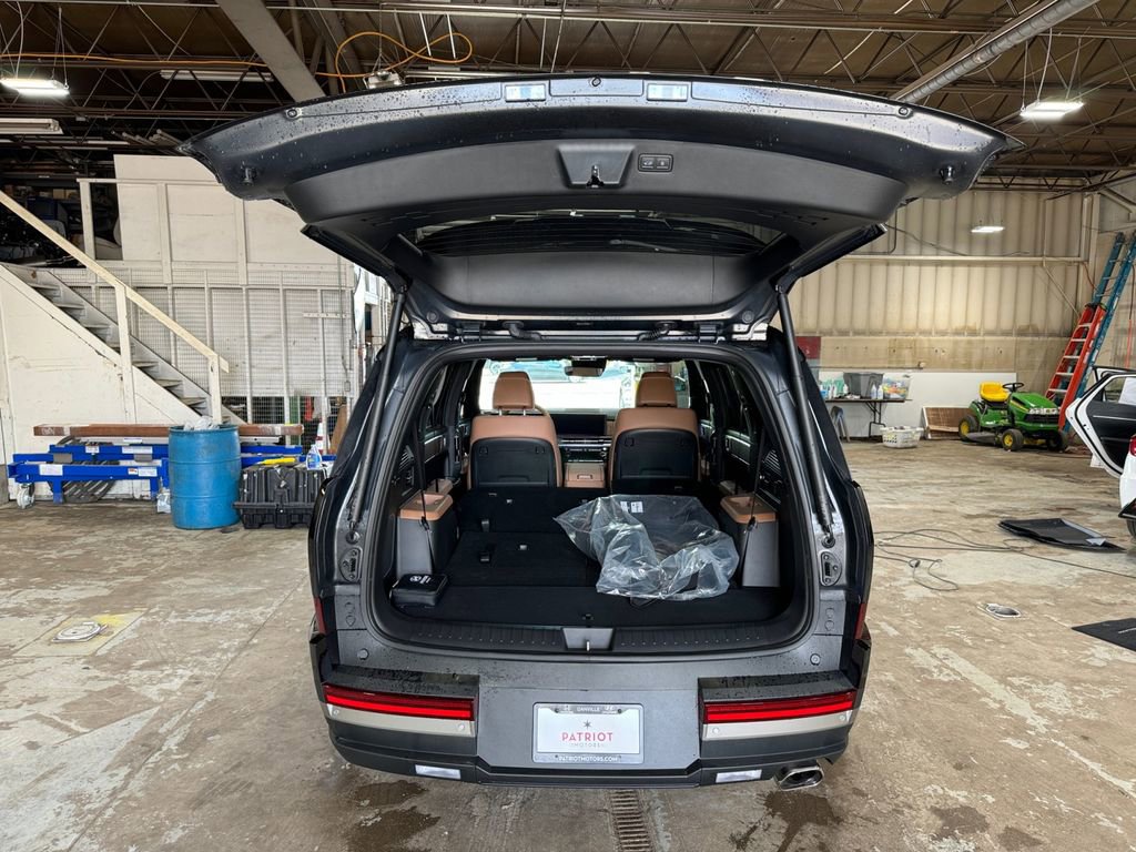 Used 2024 Hyundai Santa Fe Limited image 20