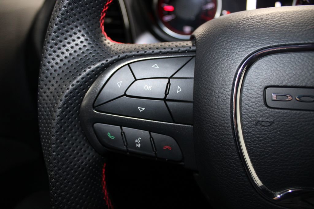 Used 2017 Dodge Challenger SXT image 18