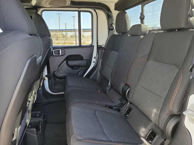 New 2026 Jeep Gladiator Mojave image 8