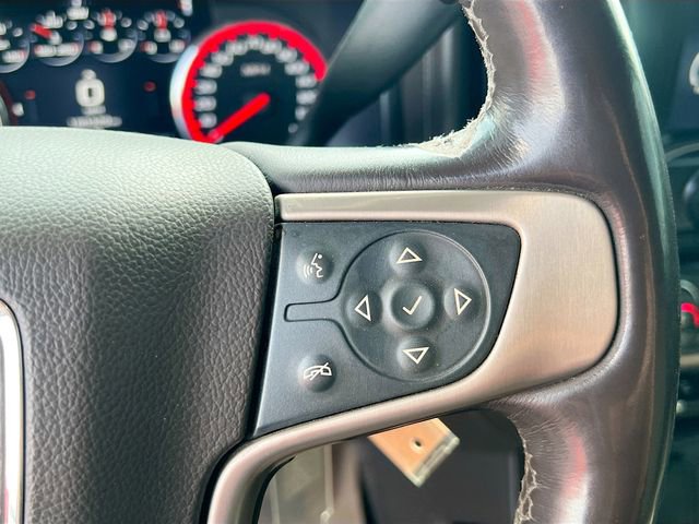 Used 2015 GMC Sierra 2500 Denali w/ Duramax Plus Package AWD/4WD image 23