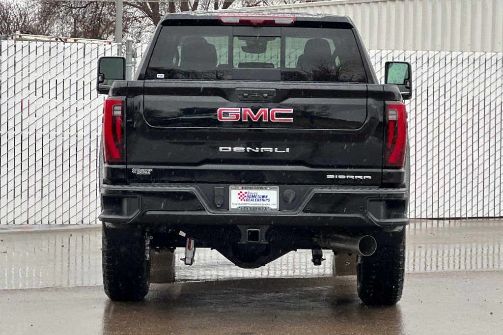 New 2026 GMC Sierra 2500 Denali w/ Technology Package image 5