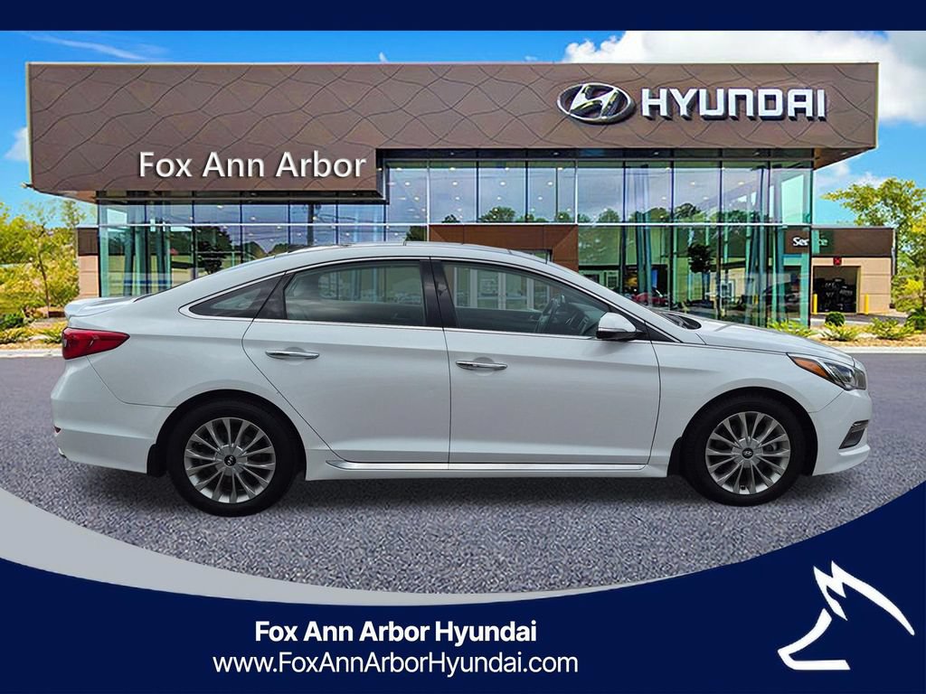 Used 2015 Hyundai Sonata Limited w/ Option Group 06 FWD image 6
