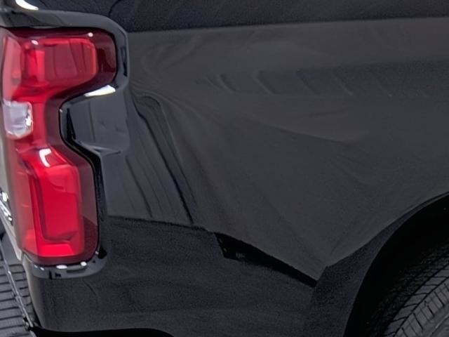 New 2026 Chevrolet Silverado 1500 High Country w/ High Country Premium Package AWD/4WD image 13