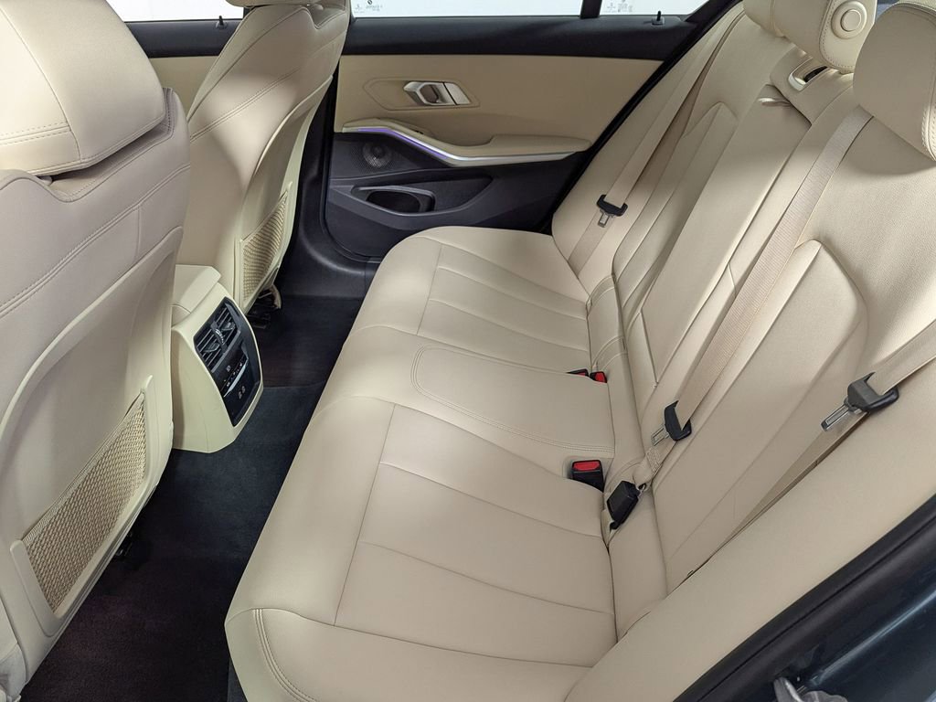 Used 2021 BMW 330i xDrive Sedan w/ Convenience Package image 42