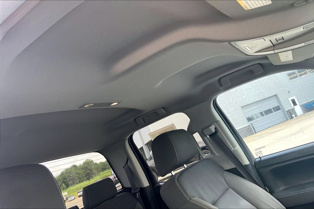 Used 2015 GMC Sierra 1500 SLE w/ SLE Value Package RWD image 19