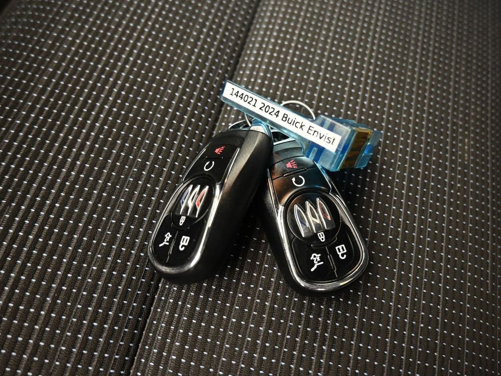 Used 2024 Buick Envista Preferred w/ Convenience I Package image 47