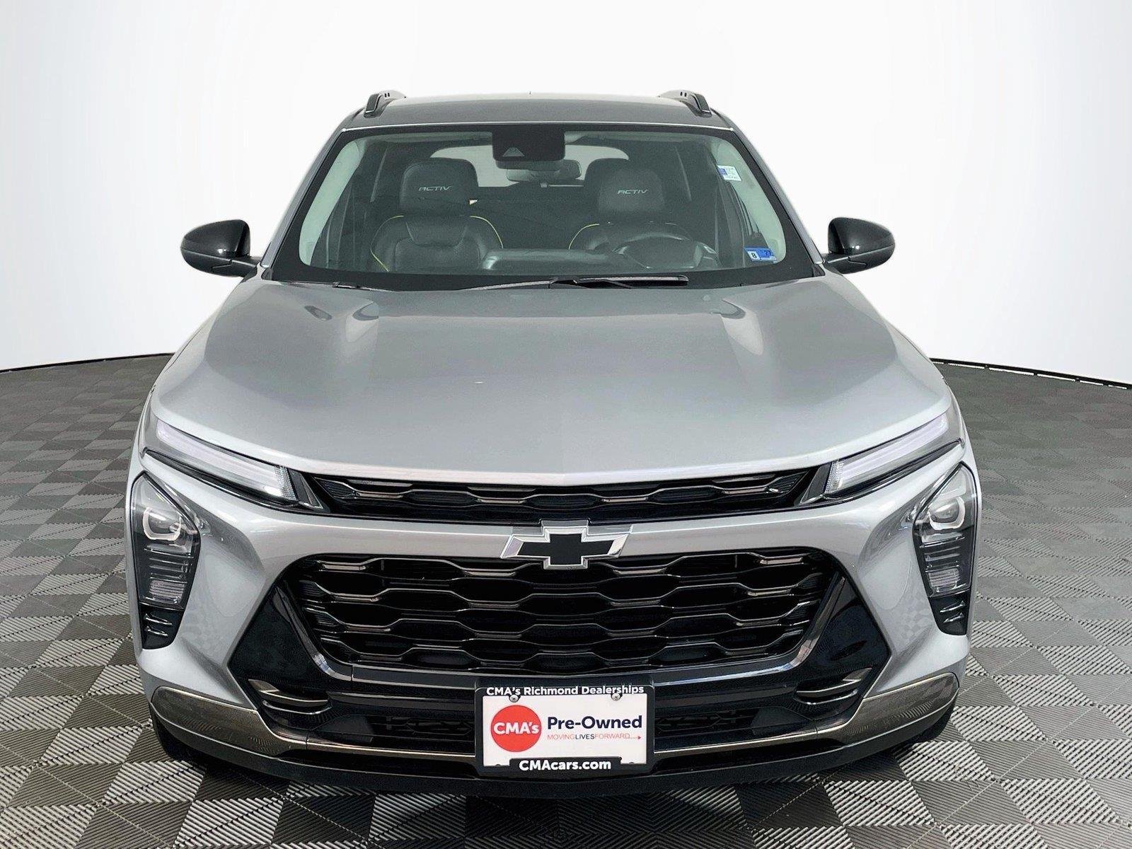 Certified 2024 Chevrolet Trax ACTIV w/ Driver Confidence Package FWD image 2
